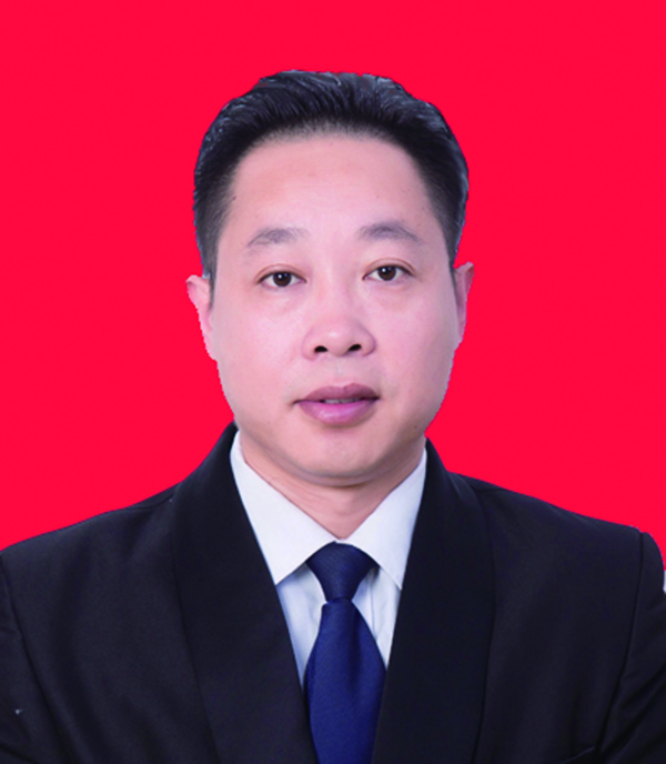 杨士雷.jpg