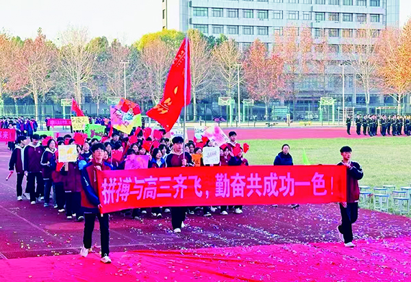 1763987349854409.jpg bd685efd1093d6c834299017583d87da.jpg